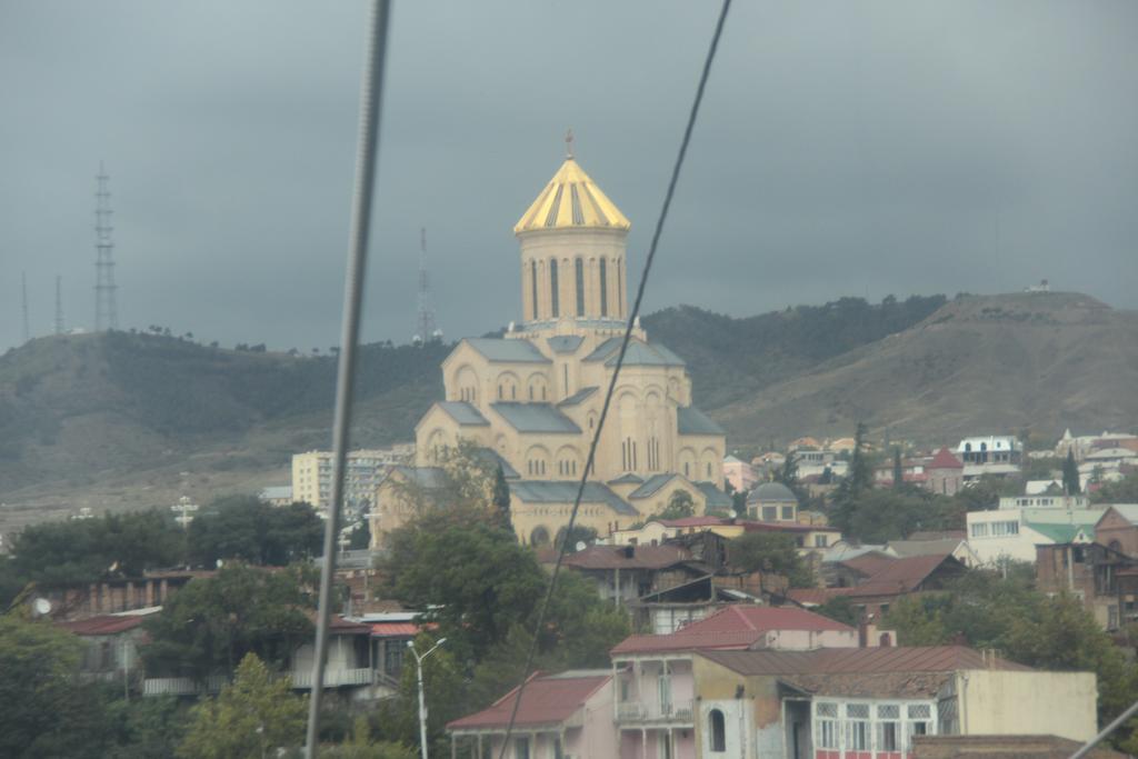 Lilika Apartments On Meskhishvili Tiflis Dış mekan fotoğraf